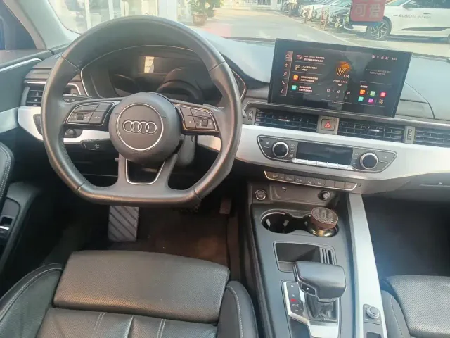 Audi A4L — Фото автомобиля 7