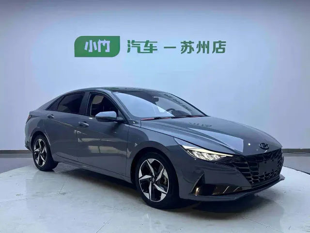 Hyundai Elantra — Фото автомобиля 5