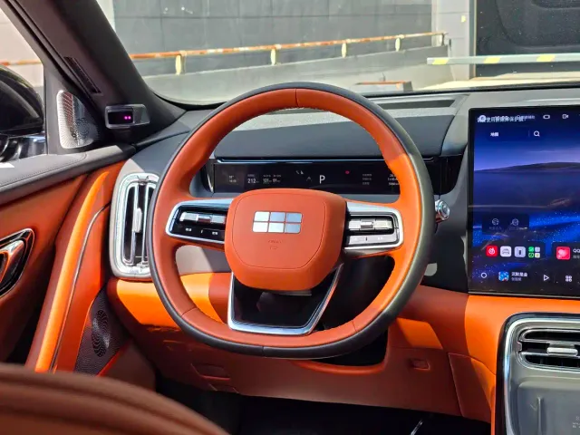 Geely Galaxy M9 — Фото автомобиля 8