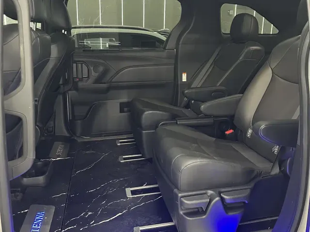 Toyota Granvia — Фото автомобиля 5