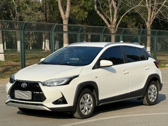Фотография автомобиля — Toyota YARiS L Zhi Xuan