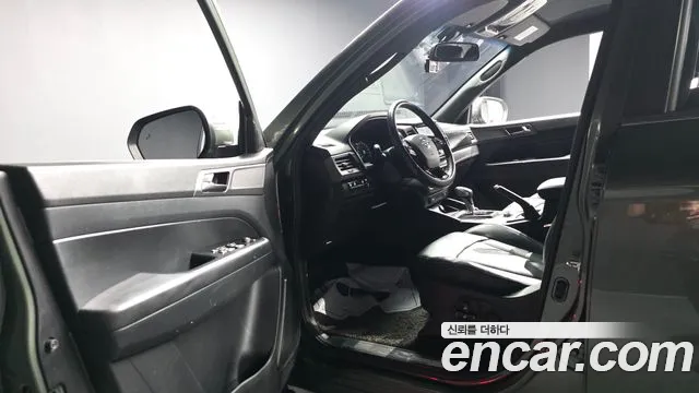 KG_Mobility_Ssangyong Rexton Новый Rexton Sport Khan Дизель 2.2 4WD — Фото автомобиля 7