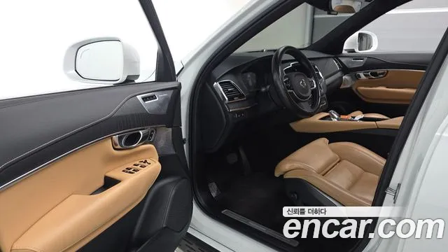 Вольво XC90 XC90 2 поколение — Фото автомобиля 10