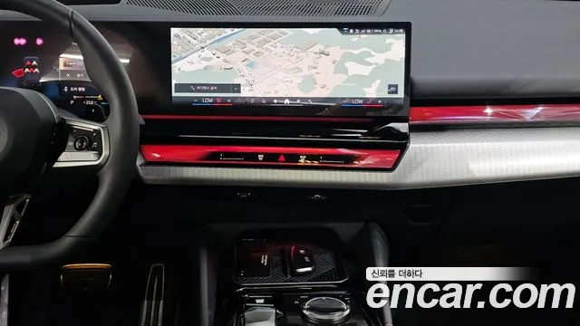 BMW 5 Series — Фото автомобиля 14