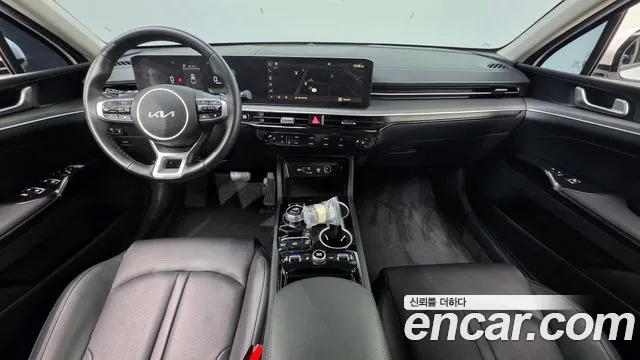 Kia K5 Новый K5 3 поколение 2.0 LPi(Для проката) — Фото автомобиля 7