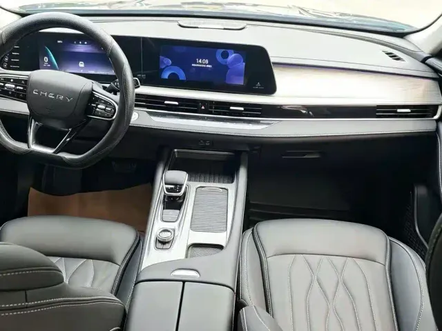 Chery Arrizo 8 — Фото автомобиля 5