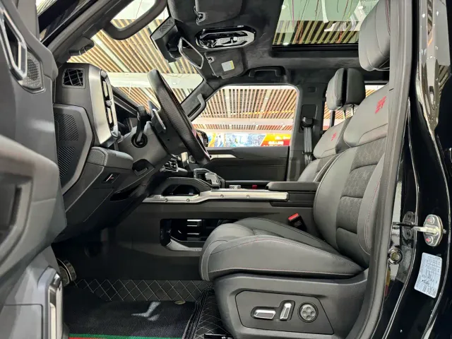 Jetour T2 — Фото автомобиля 6