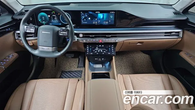 Hyundai Grandeur GN7 — Фото автомобиля 10