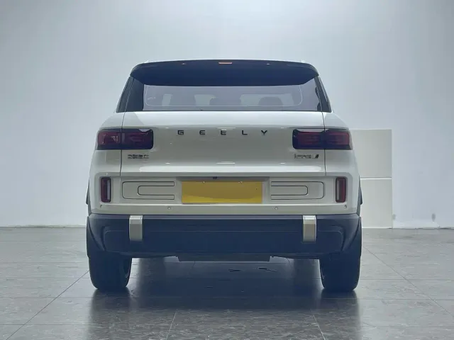 Geely ICON — Фото автомобиля 4