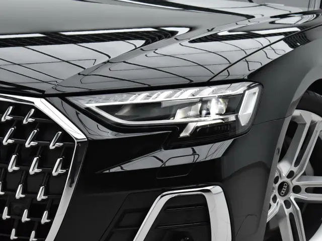 Audi A8 — Фото автомобиля 4