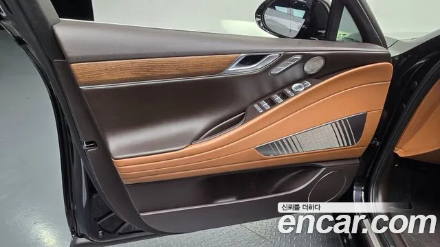 Genesis G80 Electrified G80 (RG3) — Фото автомобиля 24