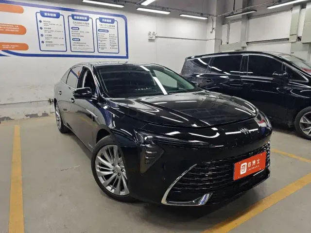 Buick LaCrosse — Фото автомобиля 5