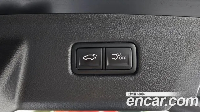 Kia Carnival Generation 4 — Фото автомобиля 20