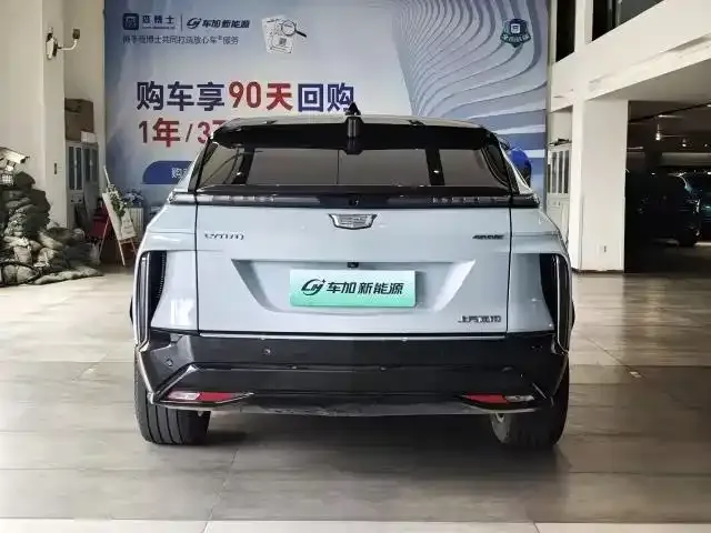 Cadillac Lyriq — Фото автомобиля 8