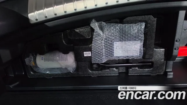 Hyundai Santafe Santa Fe (MX5) Бензин 2.5T 2WD — Фото автомобиля 24