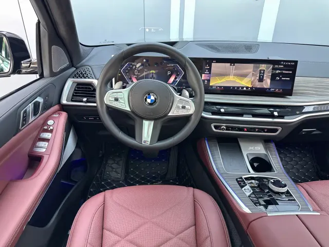 BMW X5 — Фото автомобиля 10