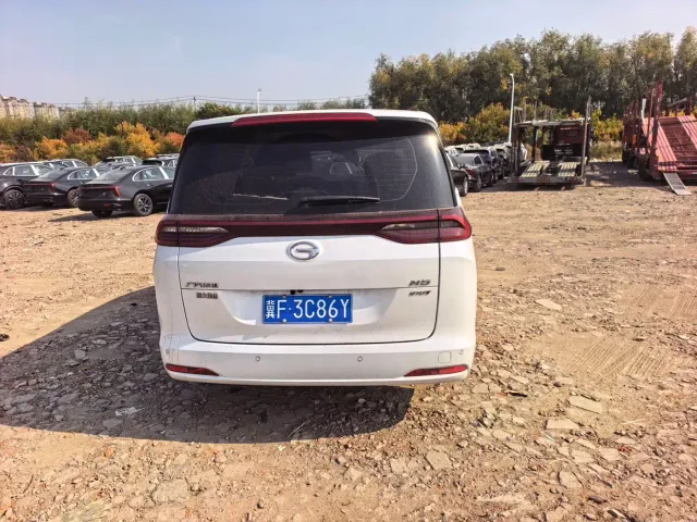 GAC Trumpchi M6 — Фото автомобиля 5