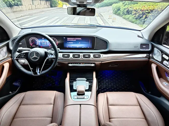 Mercedes-Benz GLE-Class — Фото автомобиля 7