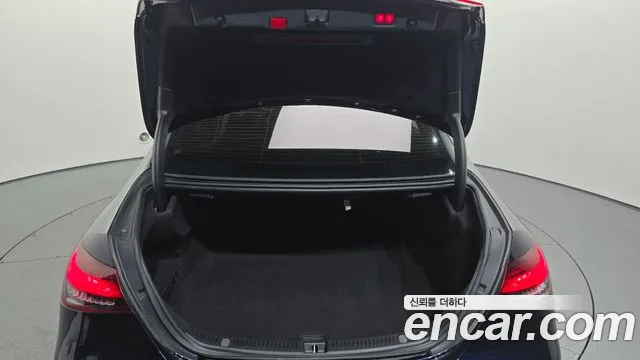 Mercedes-Benz E-Class E-класс W213 E350 4MATIC Avantgarde — Фото автомобиля 16