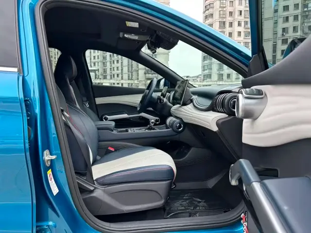 BYD Yuan PLUS — Фото автомобиля 18