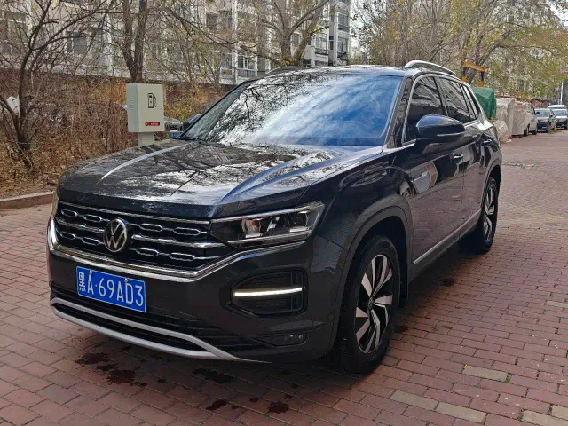 Фотография автомобиля — Volkswagen Tayron