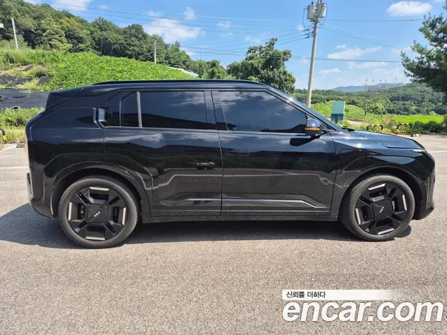 Kia EV3 — Фото автомобиля 5