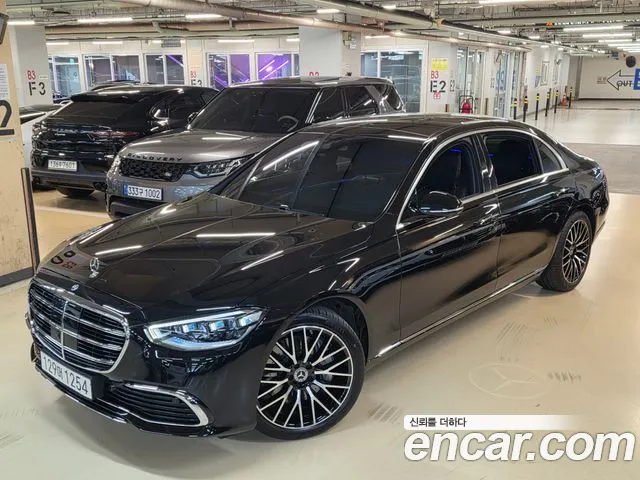 Mercedes-Benz S-Class — Фото автомобиля 20