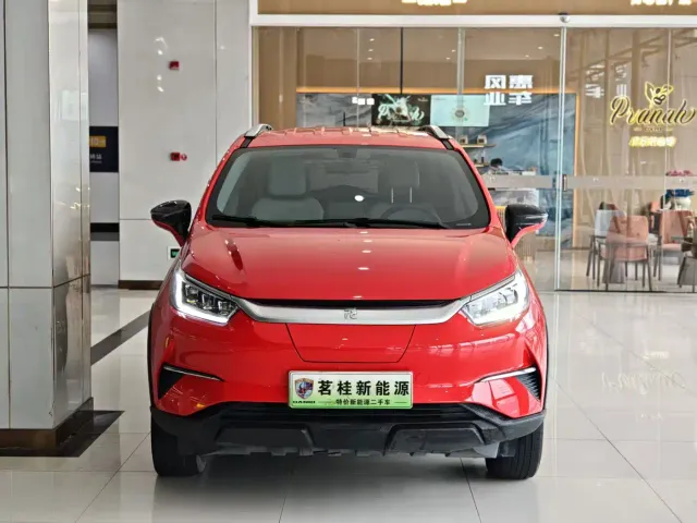 BYD Yuan Pro — Фото автомобиля 2