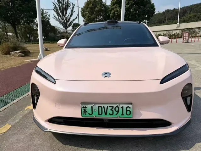 Nio ET5 — Фото автомобиля 2