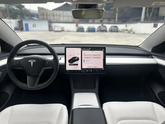 Tesla Model 3 2022 Model Rear-Wheel Drive Version — Фото автомобиля 9