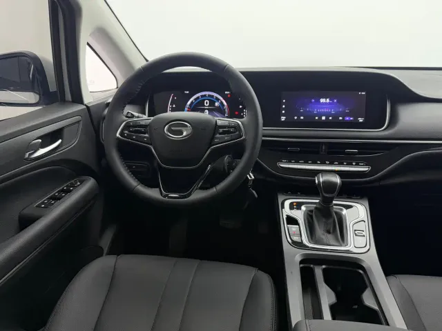 GAC Trumpchi M6 — Фото автомобиля 11