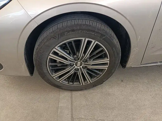 Geely Galaxy Stellar 6 — Фото автомобиля 22