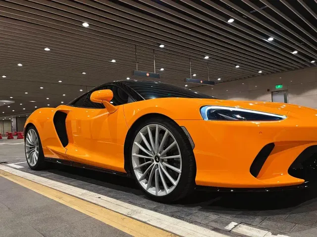 McLaren GT — Фото автомобиля 7