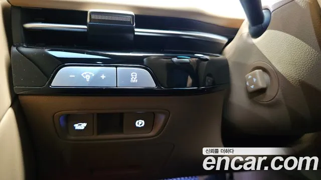 Genesis G80 Бензин 2.5 турбо 2WD — Фото автомобиля 17