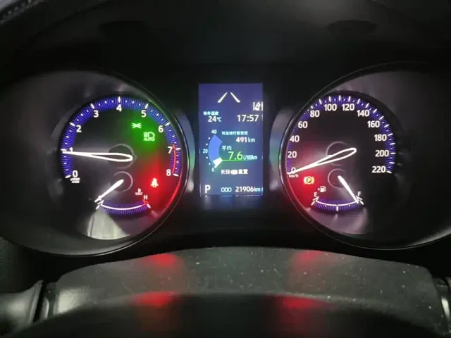 Toyota C-HR — Фото автомобиля 4