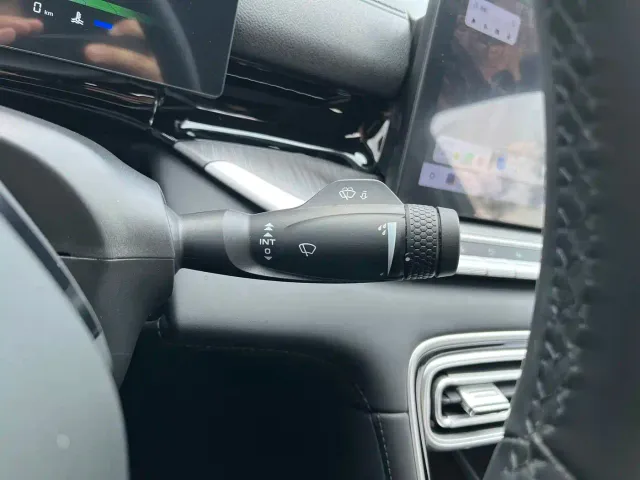 Geely Emgrand — Фото автомобиля 18