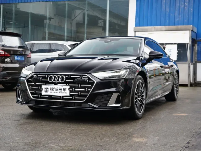 Фотография автомобиля — Audi A7L