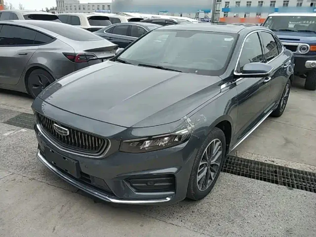 Фотография автомобиля — Geely Xingrui