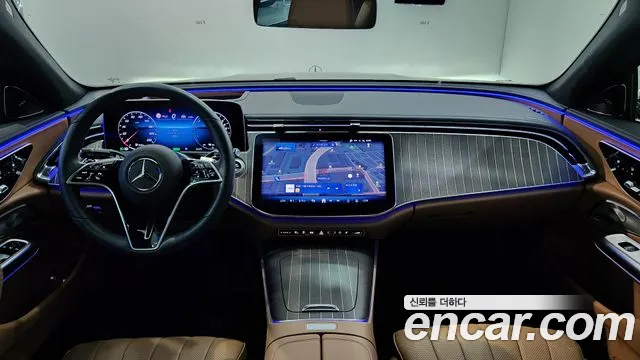 Mercedes-Benz E-Class — Фото автомобиля 8