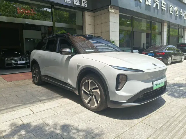 Nio ES6 — Фото автомобиля 2