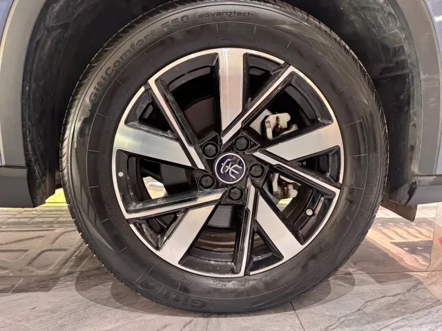 BYD Song Pro — Фото автомобиля 21