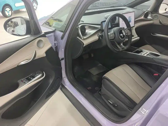 BYD Dolphin — Фото автомобиля 15