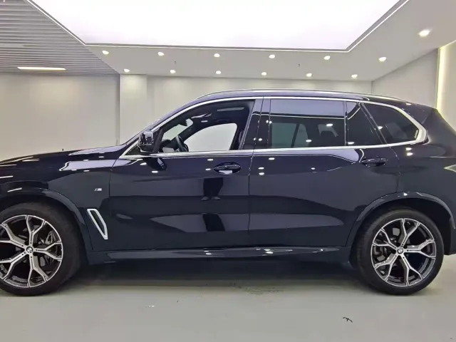 BMW X5 — Фото автомобиля 6