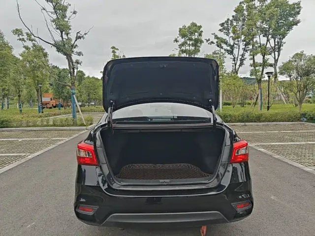 Nissan Sylphy — Фото автомобиля 18