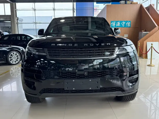 Land Rover Range Rover Sport — Фото автомобиля 3