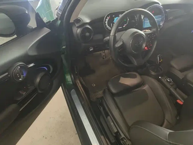 MINI Hatch — Фото автомобиля 15