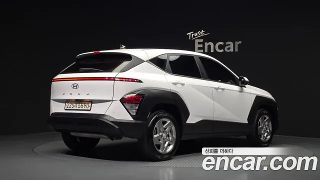 Hyundai Kona SX2 — Фото автомобиля 2