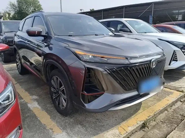 Changan CS75 Plus — Фото автомобиля 3
