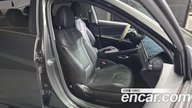 Hyundai AVANTE Avante (CN7) — Фото автомобиля 12