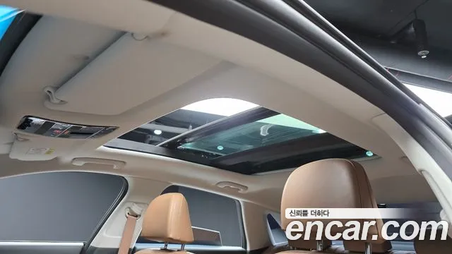 Hyundai Grandeur GN7 — Фото автомобиля 22